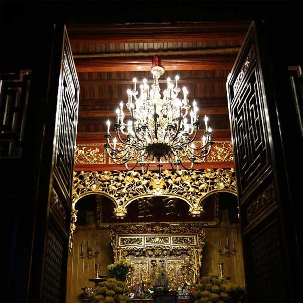 đèn trang trí nhà thờ hải phòng